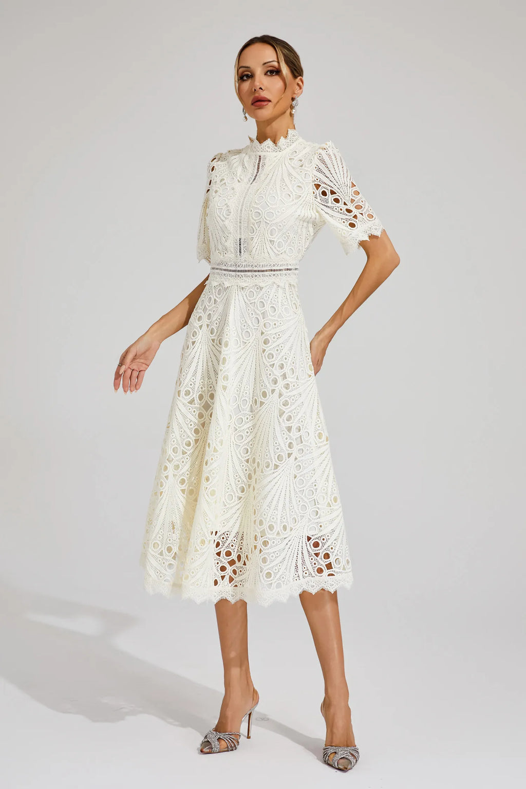 Jasmin | Women's Chic Lace Midi Dress